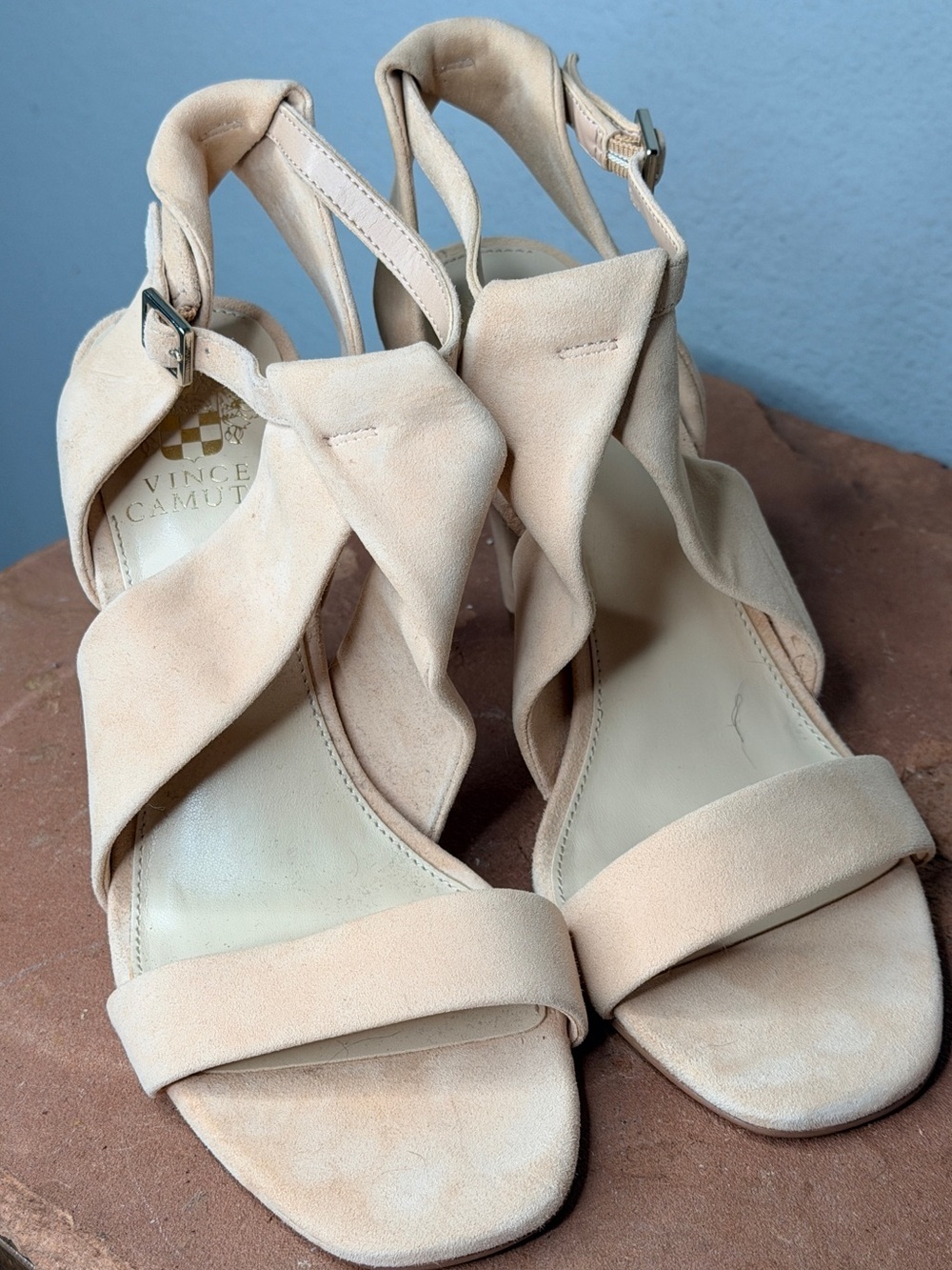 Vince Camuto Kalintie Suede Heeled Sandals nwot - Picture 2 of 6